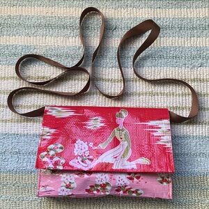 🍦HOST PICK🍦Blue Q Crossbody Purse Cherry Blossom Phonograph Design very 2000s